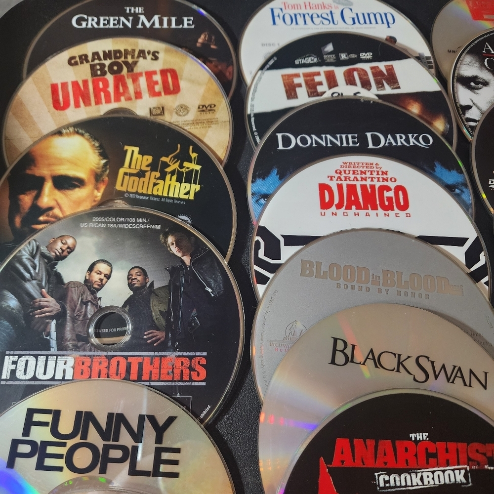30 DVD Lot - no cases - Picture 3 of 5